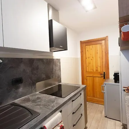 Joivy Flat For 6, In The Historic Town Lägenhet Pré-Saint-Didier